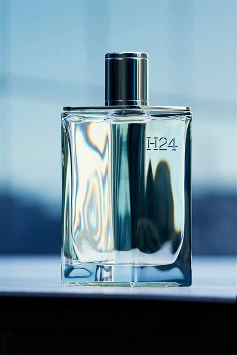 h24 hermes men or women|Hermes h24 men review.